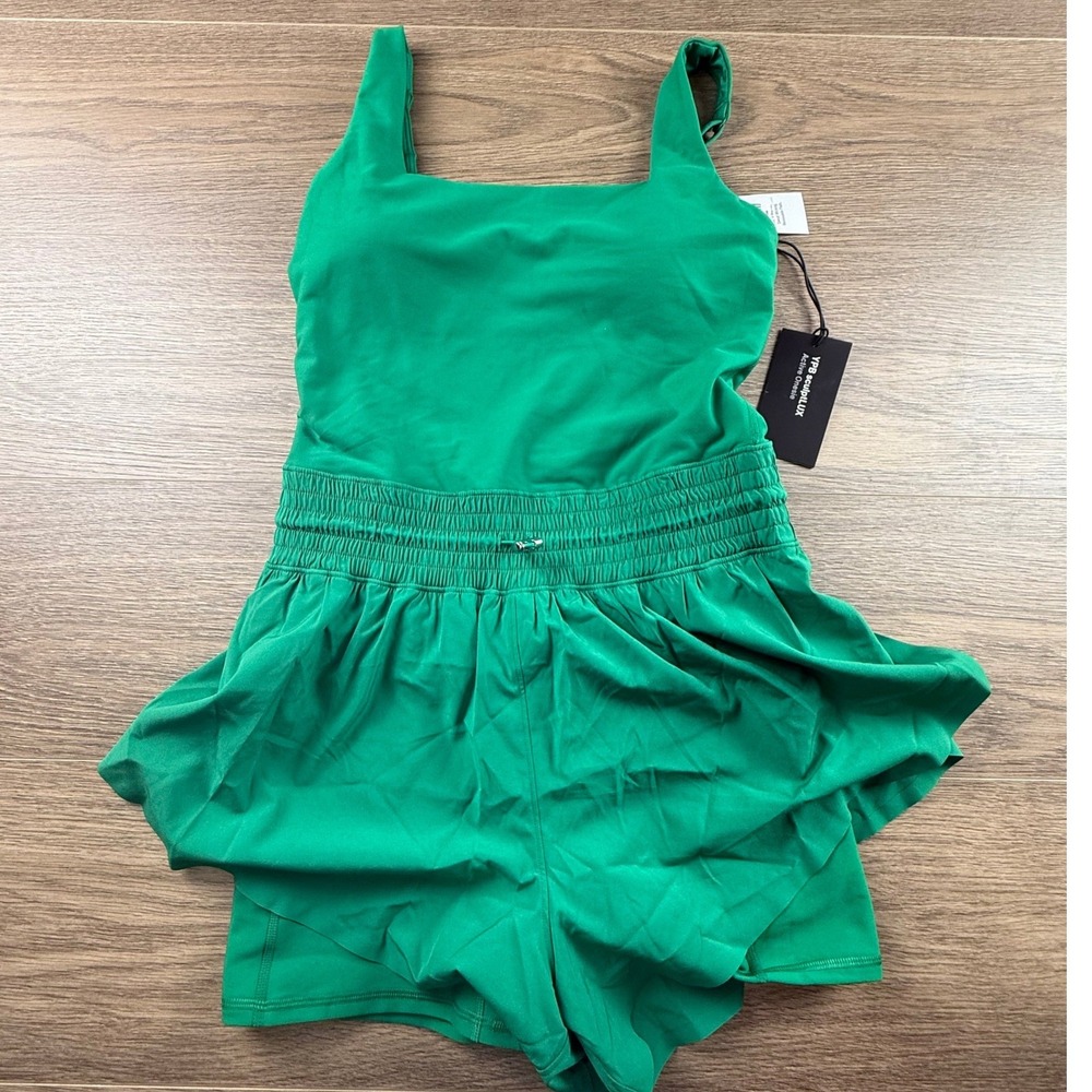 Abercrombie & Fitch YPB Hybrid Flyaway Onesie Romper Size M NEW Green Sporty - Picture 2 of 16